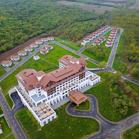 Shabran Wellbeing Resort Pirebedil' Extérieur photo